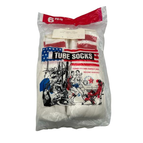2 Pairs Of Vintage 80s Cream With Red Stripes Tube Socks, Smaller Fit And Length - Picture 1 of 5